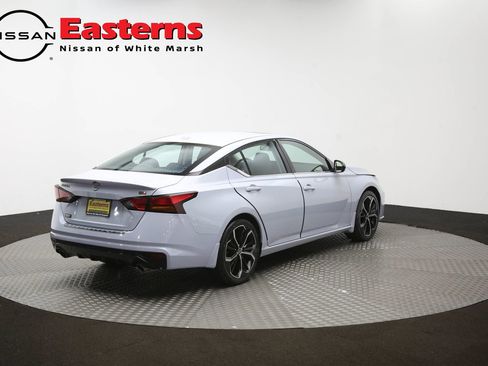 Used 2023 Nissan Altima 2.5 SR w/ SR Premium Package FWD image 40
