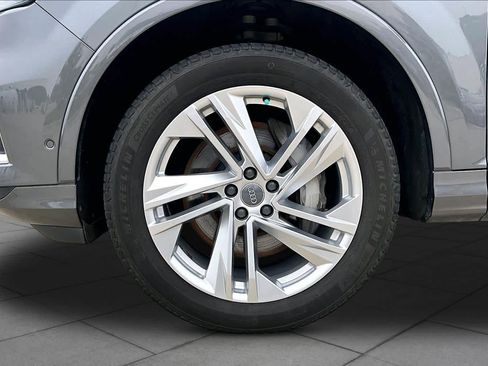 Used 2020 Audi Q7 3.0T Premium Plus w/ Premium Plus Package AWD/4WD image 11