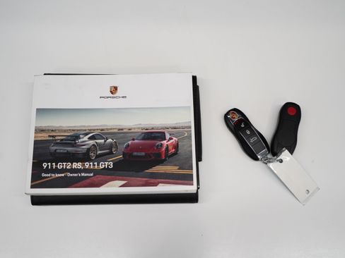 Used 2018 Porsche 911 GT3 RWD image 38