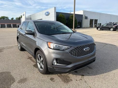 Used 2024 Ford Edge SEL w/ Convenience Package AWD/4WD image 7