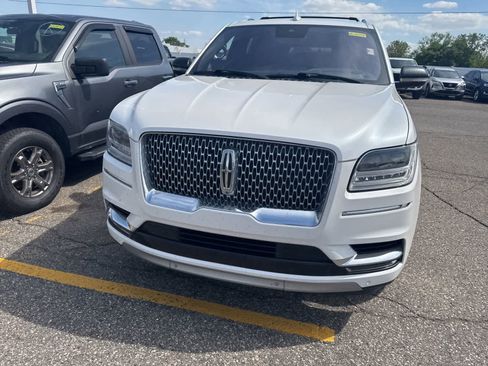 Used 2019 Lincoln Navigator L Reserve AWD/4WD image 21