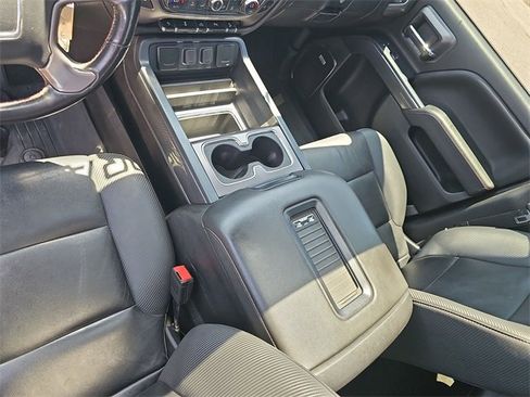 Used 2018 GMC Sierra 1500 SLT image 22