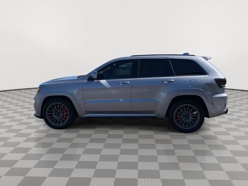 Used 2015 Jeep Grand Cherokee SRT w/ Luxury Group II AWD/4WD image 4