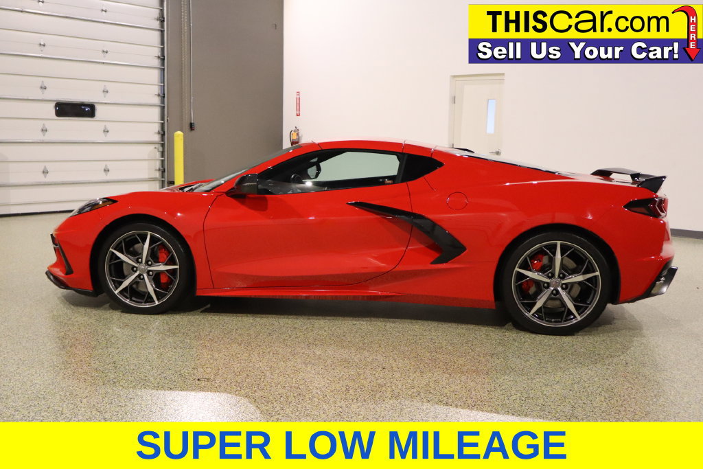 Used 2022 Chevrolet Corvette Stingray Preferred Cpe w/ Z51 Performance Package RWD image 6