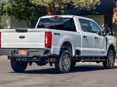 Used 2025 Ford F250 XLT AWD/4WD image 4