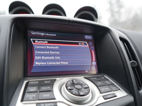 Used 2016 Nissan 370Z Coupe image 37