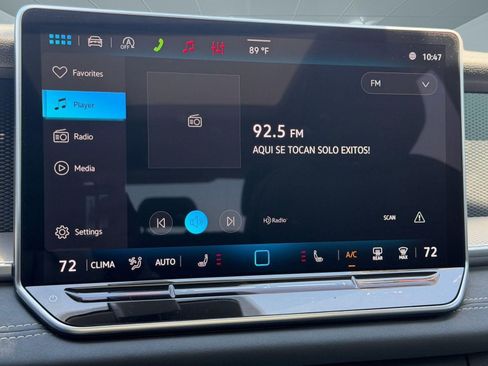 New 2026 Volkswagen Tiguan SE FWD image 24