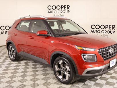 Certified 2025 Hyundai Venue Limited