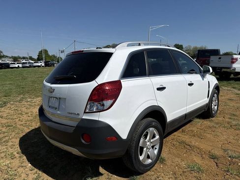 Used 2012 Chevrolet Captiva Sport LS FWD image 13