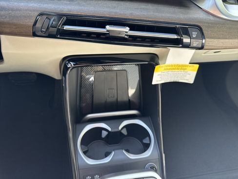 New 2026 BMW X1 xDrive28i AWD/4WD image 16