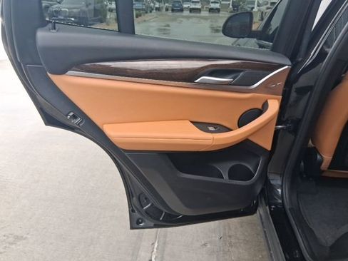 Used 2024 BMW X3 xDrive30i w/ Premium Package AWD/4WD image 15