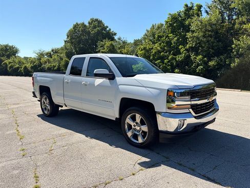 Used 2017 Chevrolet Silverado 1500 LT w/ All Star Edition AWD/4WD image 5