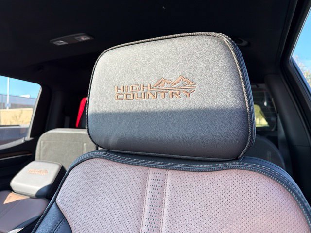 Used 2024 Chevrolet Silverado 1500 High Country AWD/4WD image 19
