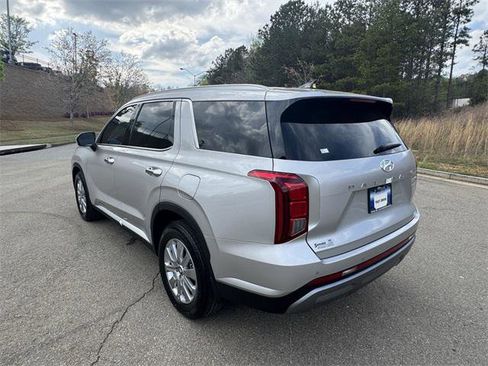 New 2025 Hyundai Palisade SEL image 3