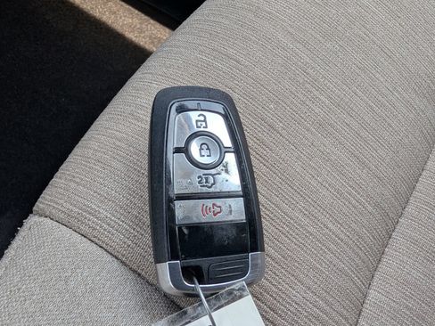 Used 2022 Ford Expedition XLT RWD image 37
