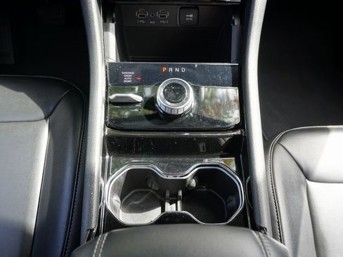 Used 2023 Jeep Grand Cherokee L Limited image 16