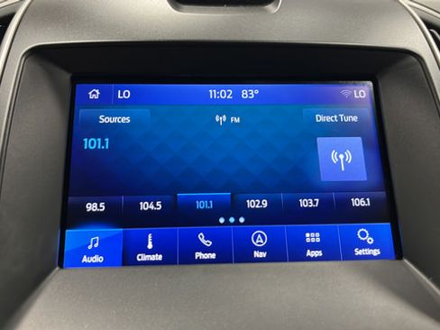 Used 2020 Ford Edge ST-Line w/ Cold Weather Package AWD/4WD image 27