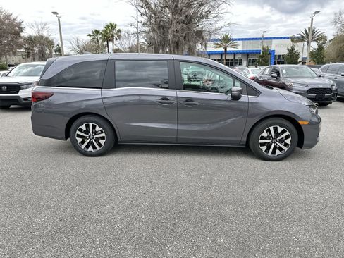 New 2026 Honda Odyssey EX-L image 7
