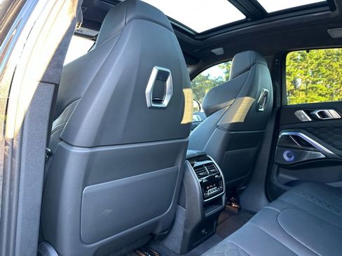 Used 2025 BMW X6 M Competition w/ Executive Package image 75