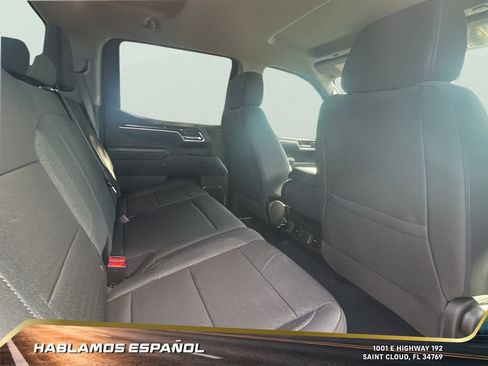 New 2026 GMC Sierra 1500 SLE image 29