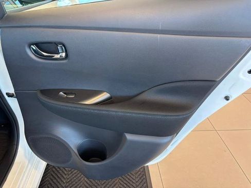 Certified 2024 Nissan Leaf S FWD image 24