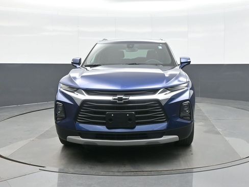 Used 2022 Chevrolet Blazer LT image 2