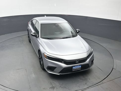 Used 2023 Honda Civic Sport image 37