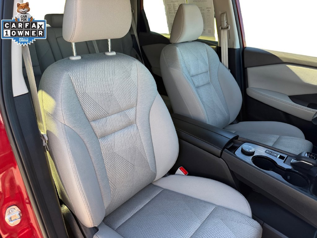 Certified 2025 Nissan Rogue SV AWD/4WD image 15