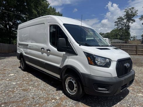 Used 2025 Ford Transit 250 148 Medium Roof RWD image 2