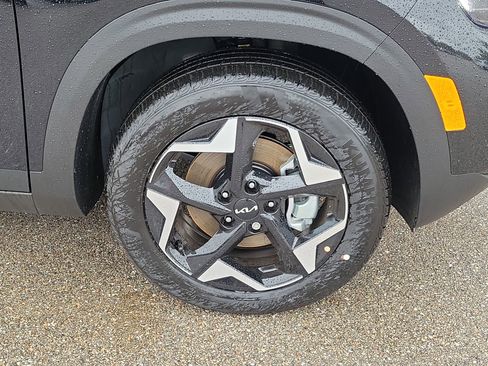 New 2026 Kia Seltos S image 7