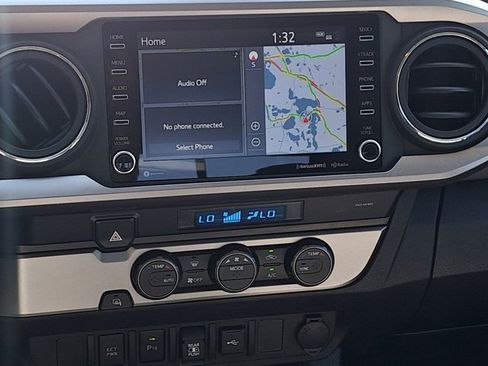 Used 2022 Toyota Tacoma SR5 image 24