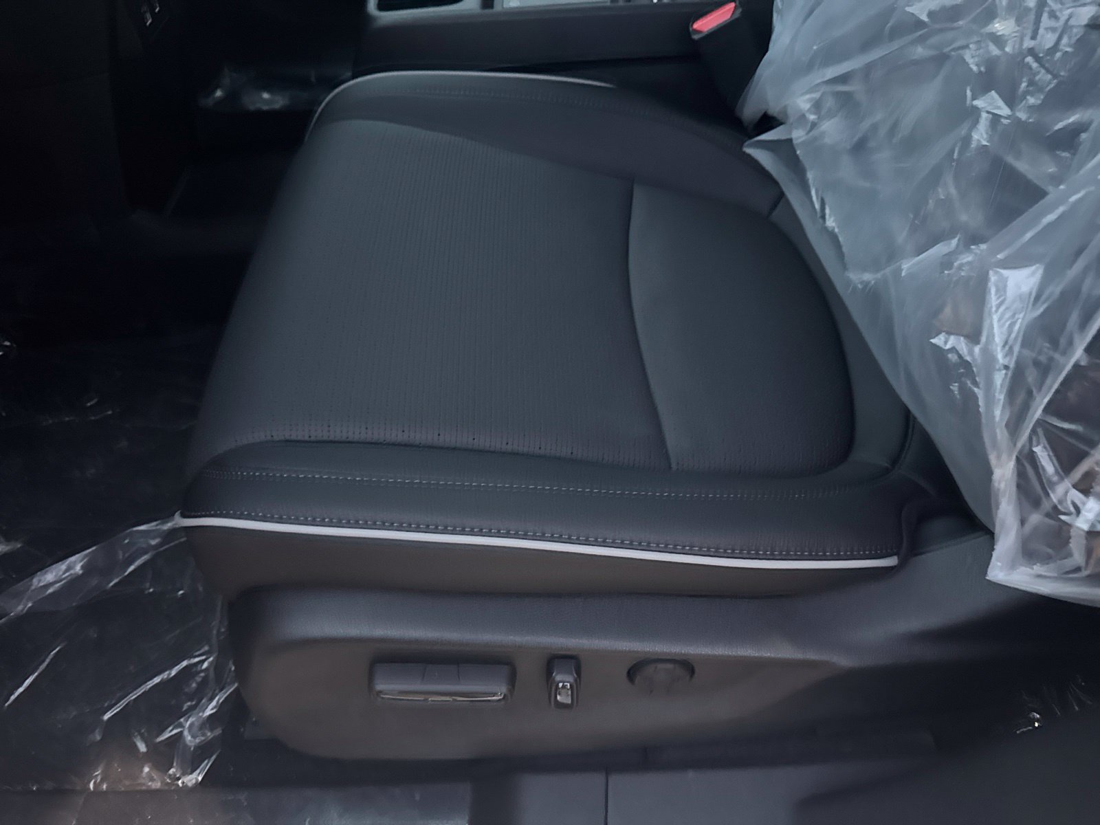 New 2026 Honda Odyssey Elite image 11