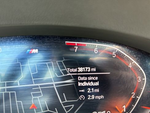 Used 2022 BMW 740i xDrive w/ M Sport Package AWD/4WD image 11