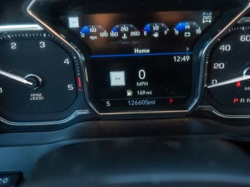 Used 2022 GMC Sierra 2500 Denali w/ Denali Black Diamond Edition image 18