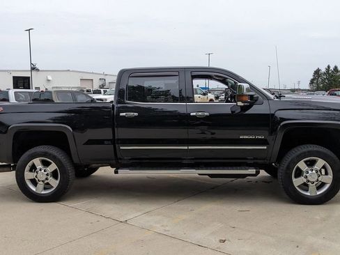 Used 2018 Chevrolet Silverado 2500 LTZ w/ Duramax Plus Package AWD/4WD image 2