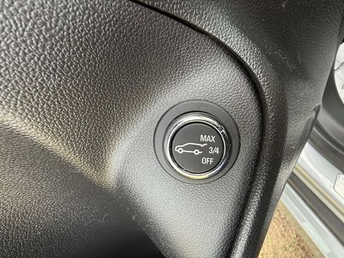 Used 2023 Buick Encore GX Select w/ Sport Touring Package image 20