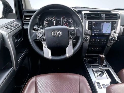 Used 2020 Toyota 4Runner SR5 image 8