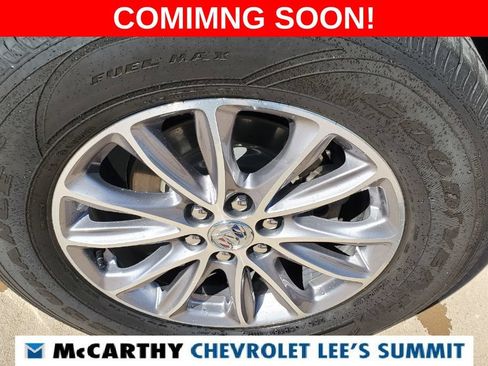 Used 2024 Buick Enclave Premium AWD/4WD image 5