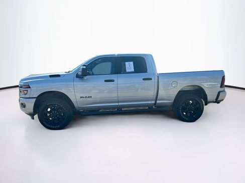 Used 2026 RAM 2500 Big Horn AWD/4WD image 4