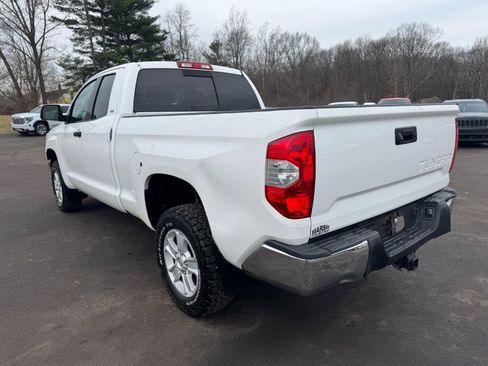 Used 2016 Toyota Tundra SR5 AWD/4WD image 3