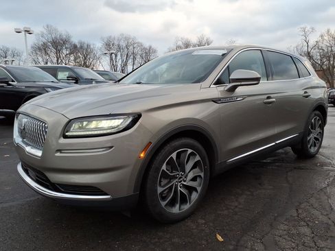 Certified 2023 Lincoln Nautilus Reserve image 3