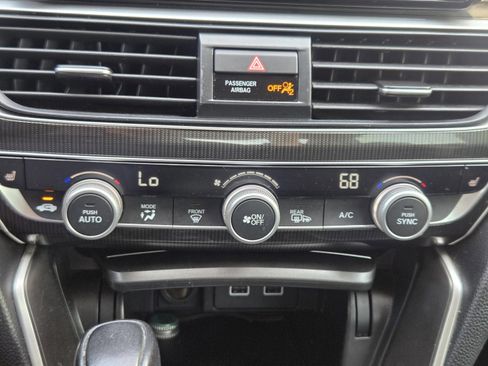 Used 2021 Honda Accord Sport Special Edition image 11