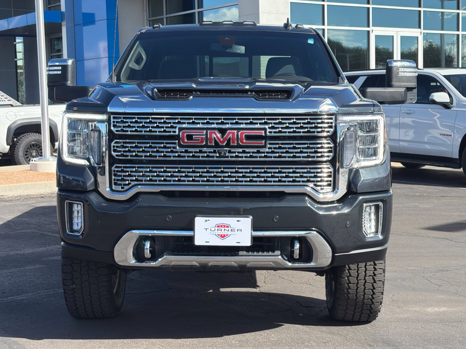 Used 2022 GMC Sierra 3500 Denali AWD/4WD image 9