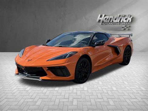 Used 2023 Chevrolet Corvette Stingray Premium Conv w/ Z51 Performance Package RWD image 5