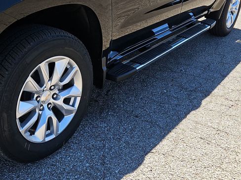 Used 2024 Chevrolet Silverado 1500 Custom RWD image 16