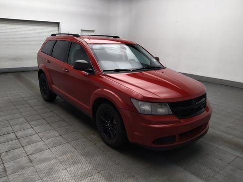 Used 2020 Dodge Journey SE w/ SE Popular Equipment Group FWD image 13