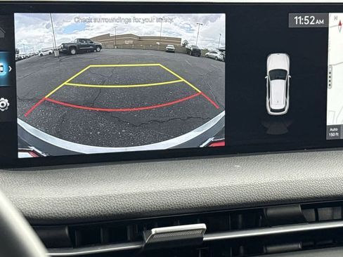 Used 2025 Genesis GV70 2.5T image 22