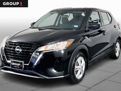 Used 2022 Nissan Kicks S