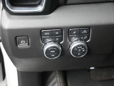 Used 2023 GMC Sierra 1500 Denali AWD/4WD image 15