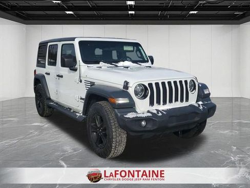Used 2021 Jeep Wrangler Unlimited Sport image 3